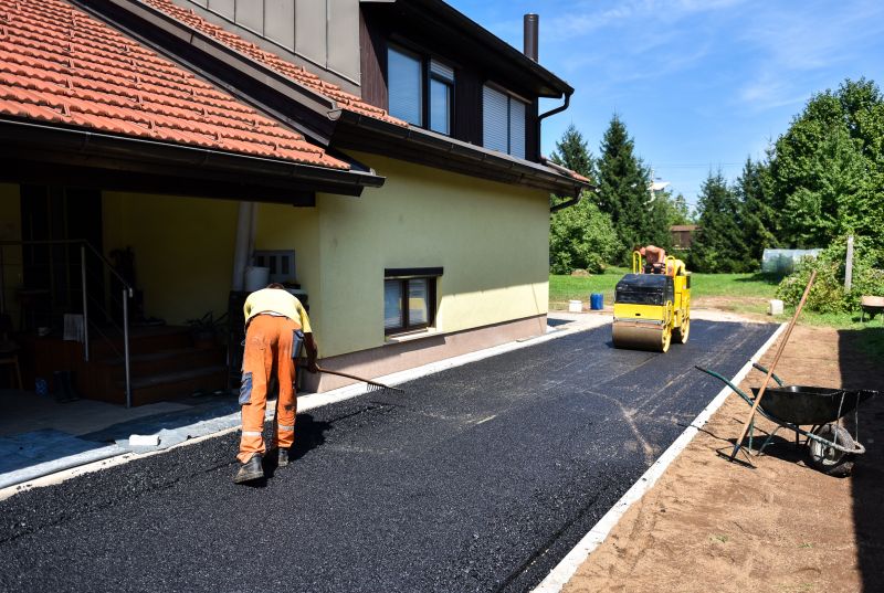 Blacktop Asphalt Installation Service